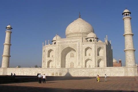 GURUGRAM till Taj Mahal privat turné 02 dagar