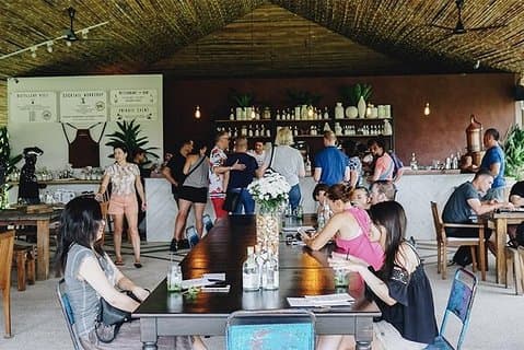 Phuket Real City Tour mit Rum Cocktail Distillery