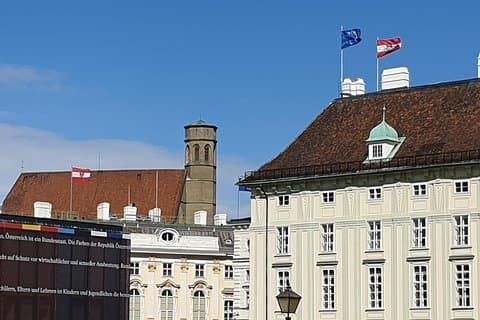 Wien liegt Ihnen zu Füßen -
Private Tour mit Van, in Deutsch