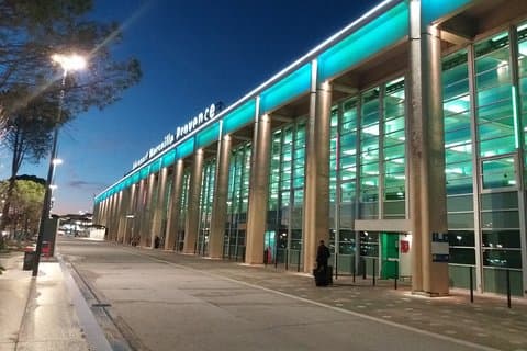 Marseille flygplatstransfer till La grande Mottes eller Grau du Roi eller Aigues Mortes