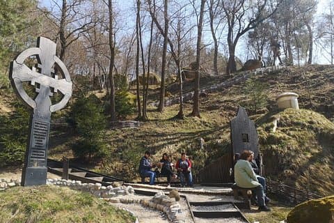 Mystery, geology & rural experience, Traditional LUNCH included