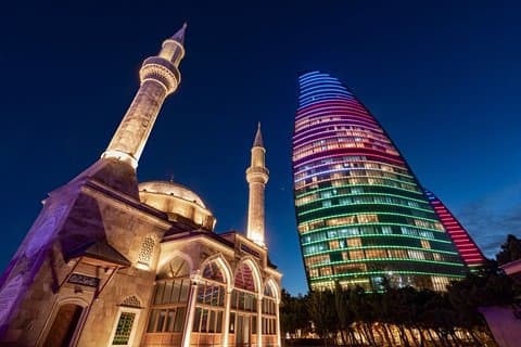 Virtual Live Experience of Central Baku Highlights