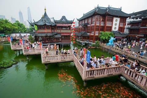 Private Day Tour Shanghai City and Zhujiajiao Water Town