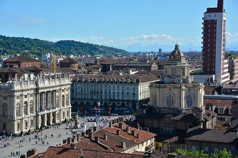 Privater Transfer von Mailand nach Turin mit Abholung und Rückgabe vom Hotel