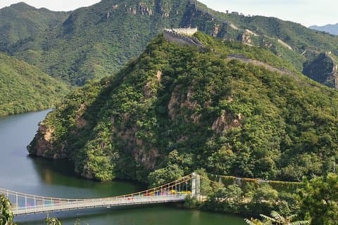 Privat rundtursöverföring till Huanghuacheng Great Wall med utsikt över sjön