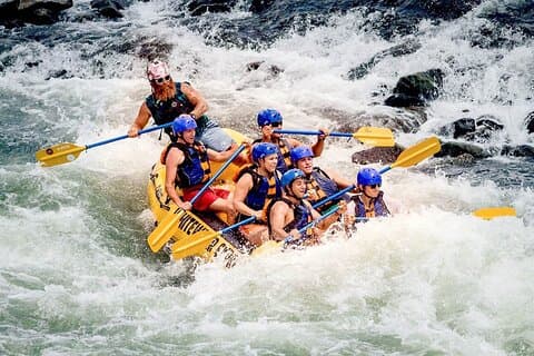 Rafting de água branca de Kandy
