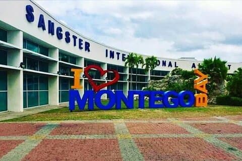Transfer privado do aeroporto para Couples Negril