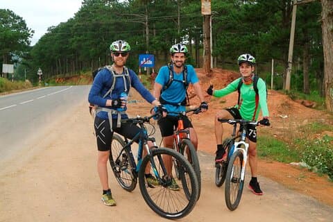 Tour di mountain bike Dalat di un'intera giornata