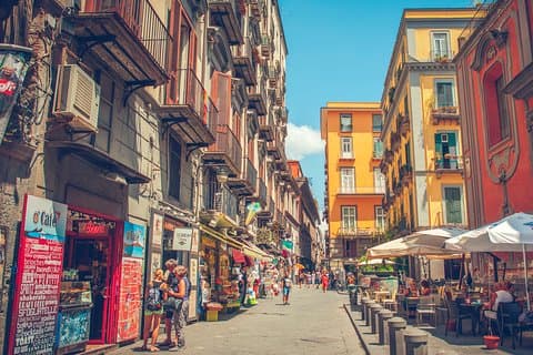 Street Food Tour in Naples