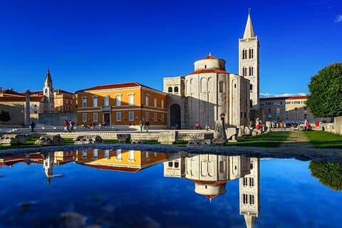 Transfert privé Dubrovnik - Zadar et explorez les sites touristiques en cours de route