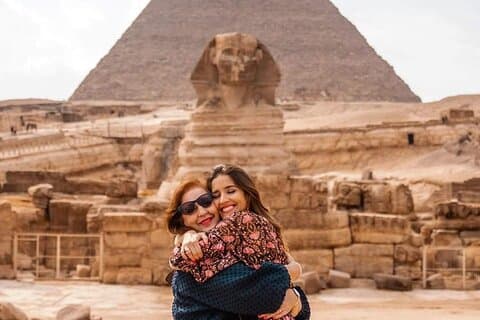Visite guidée privée des pyramides et du sphinx de Gizeh - transferts et billets inclus