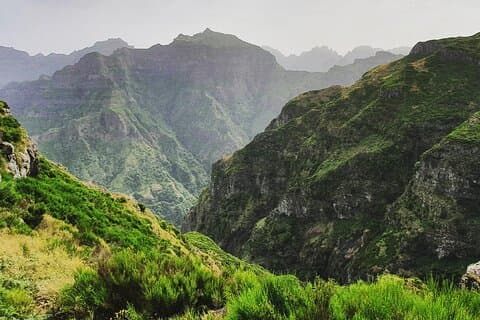 Tour privado todoterreno de día completo en Madeira