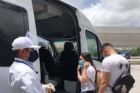 Transfert Privé -Aéroport-Hôtel Cancun De 1 à 5 Passagers