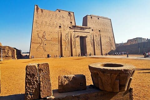 4-dagars privatpaket från Aswan till Luxor med halvpension