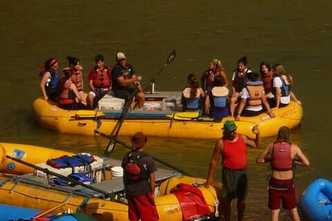 Moab Combo: Colorado River Rafting and Canyonlands 4X4 Tour