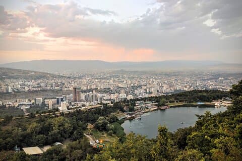 Tbilisi sjöar och sightseeingtur
