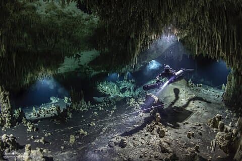 Intro to Cave Diver TDI course