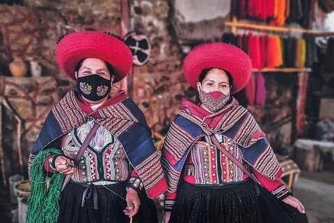 Táxi para Ollantaytambo com paradas em Chinchero, Maras e Moray