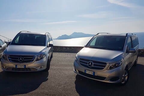 Privat overføring med sjåfør fra Napoli til Sorrento