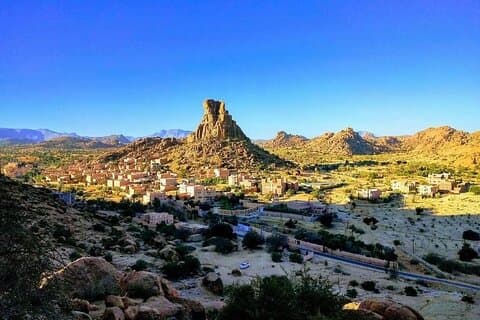 Agadir Tag Privater Ausflug nach Tafraout Anti Atlas Berbere Life