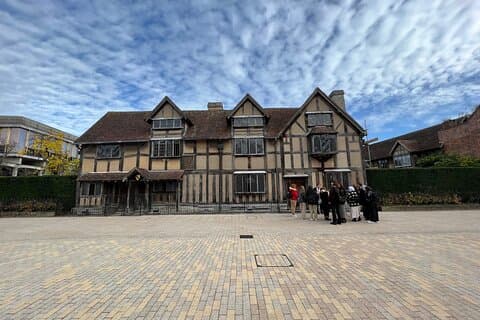 Stratford Upon Avon und Warwick Castle Private Tour