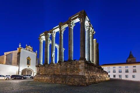 Full Day Private Transfer - Lisbon to Algarve Tour