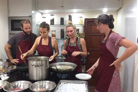 Hanoi Kookles en Markttour met Chef Tien