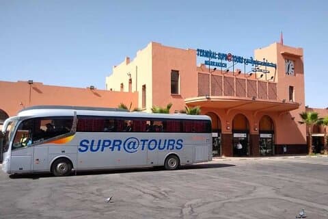 Bussbiljetter från Essaouira till Marrakech Supratours