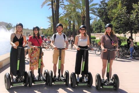 Tour dei giardini in Segway e biglietto dell'autobus turistico