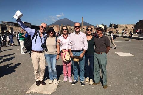 Private half-day tour with expert guide in the archaeological site of Pompeii