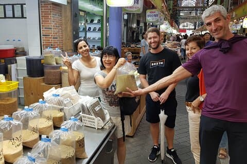 Busan historie og markedsmadtur med lokal kok