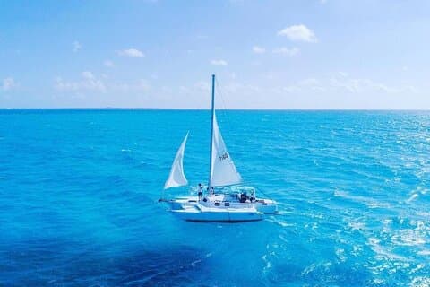 Isla Mujeres Premium Tour en catamaran privé avec déjeuner