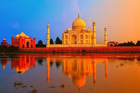Triângulo Dourado (Agra - Jaipur) e Varanasi de Mumbai com voos