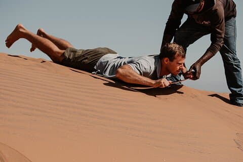 2 timmars COMBO - 1 timmes liggande sandboarding och 1 timmes fyrhjuling