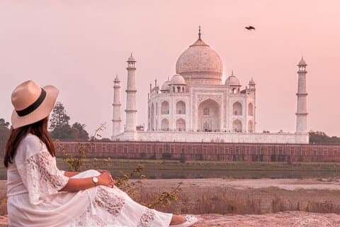 Från Delhi: 2-dagars Taj Mahal Soluppgångstur med Fatehpur Sikri