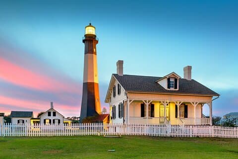 Tybee Island Day Tour Ft Pulaski / Lighthouse & Pier
