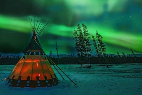 4-Day Guided Tour to Yellowknife Aurora Viewing