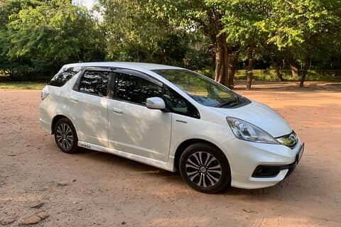 Negombo nach Colombo Flughafentransfer mit dem Privatauto