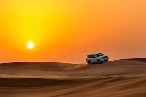 Doha: Escápate a la eternidad, relajando maravillas del desierto con paseo en camello