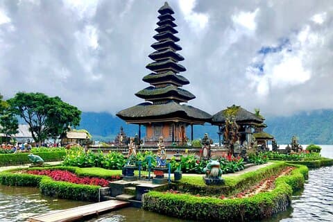 Banyumala Cascata e il meglio di North Bali Tour guidato privato