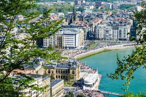 San Sebastian Scavenger Hunt & Self-Guided Audio Walking Tour