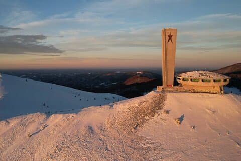Buzludzha-monumentet og Rose Valley-dagstur fra Sofia 13 timer