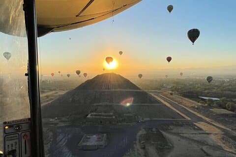 Teotihuacán varmluftsballonger från We Fly