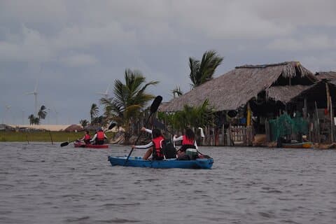 Kayaks in the Maranhenses Lençóis - Atins by Rio Preguiças