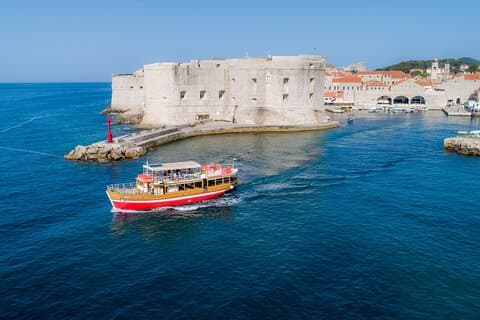 Elaphite island Hopping & City Walls Cruise med mat og bar