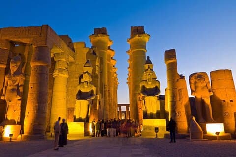 (Wonderful 3-Nights Nile Cruise fra Aswan til Luxor & Balloon)