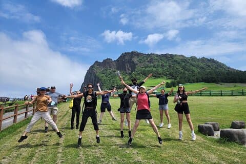 Excursão de um dia pela UNESCO Premium para grupos pequenos em Jeju - Curso Leste