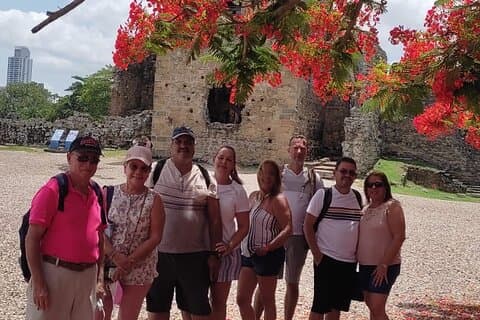 2 timers tur til Panama La Vieja for grupper