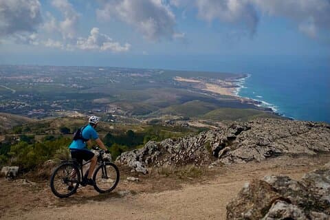 E-bike from Sintra Mountains to Cascais Sea with pickup in Lisbon