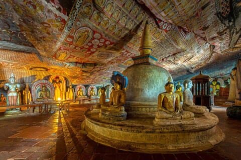 Dambulla-Tempel und Polonnaruwa-Tagestour ab Kandy